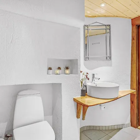 Ferienhaus Three-bedroom In Ulfborg