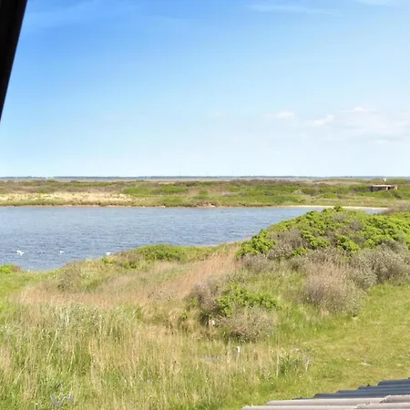 Casa vacanze Three-bedroom In *