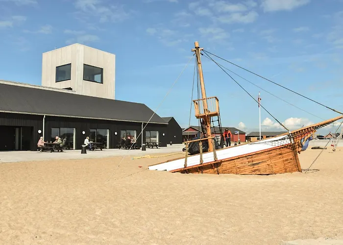 Casa vacanze Three-bedroom In *